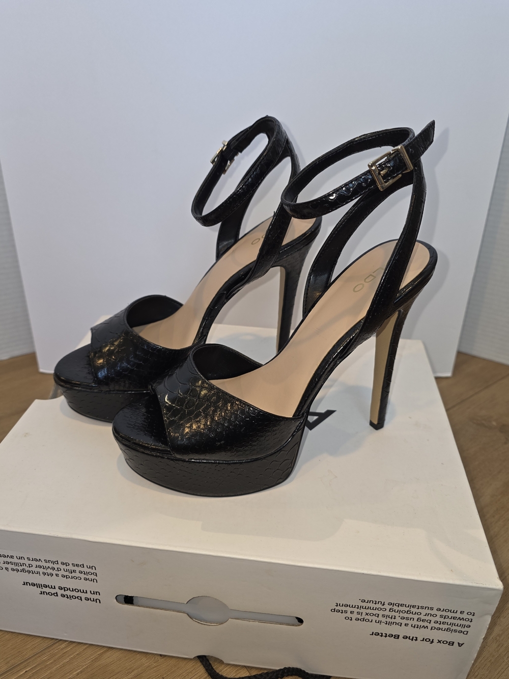 Aldo Neuling Heel